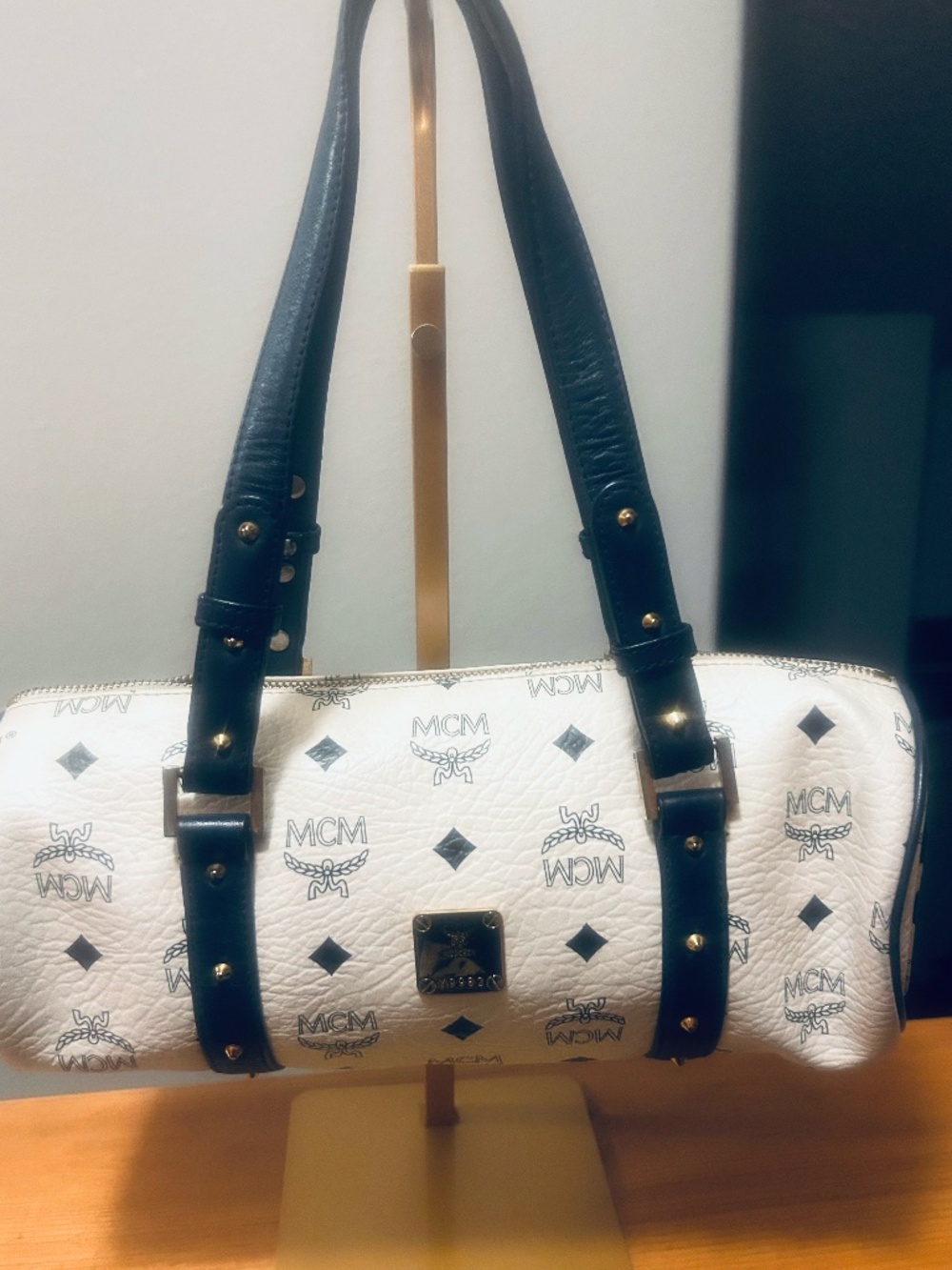 MCM BUCKET BARREL BAG
